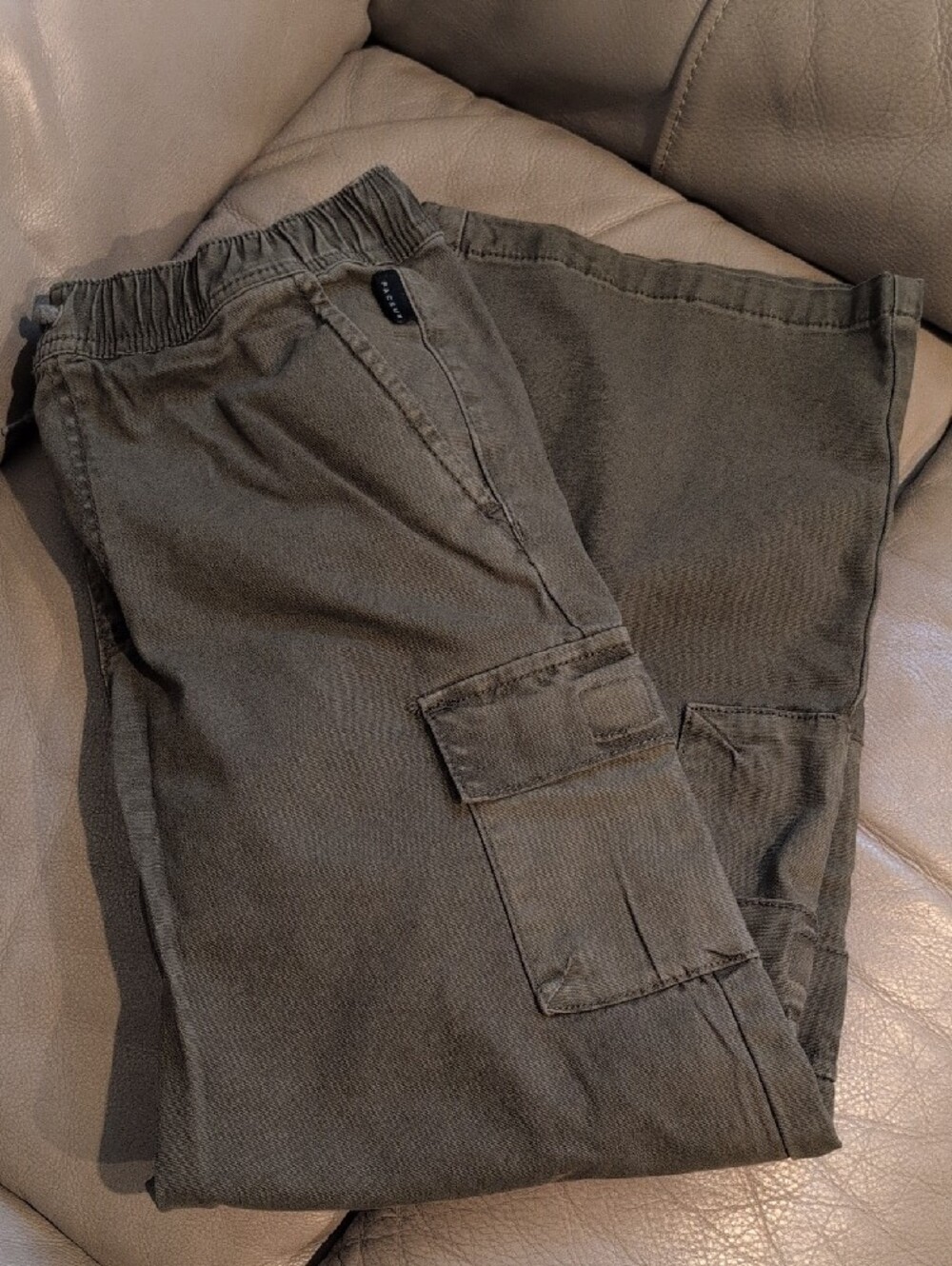 PacSun Olive Green Cargo Pants for Kids Size 10